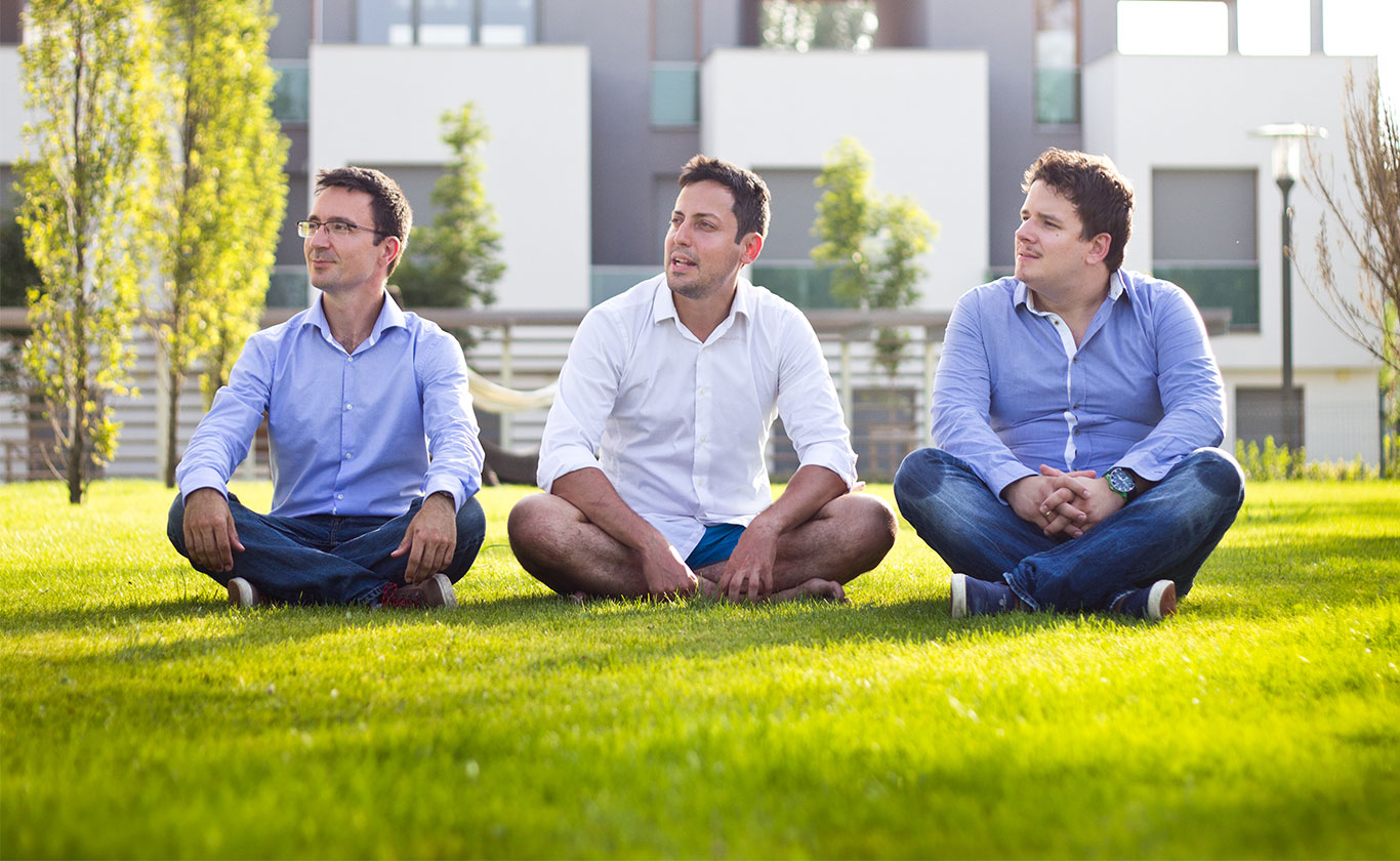 header_image
